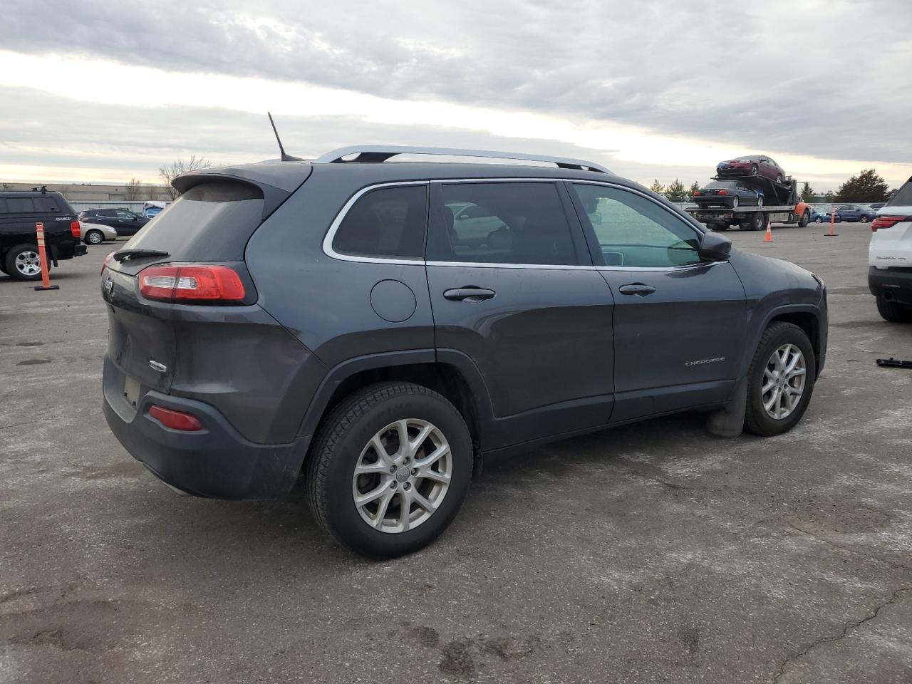 JEEP GRAND CHEROKEE LATITUDE