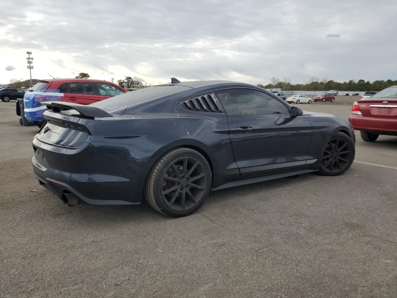 Lot #3315888118 2021 FORD MUSTANG