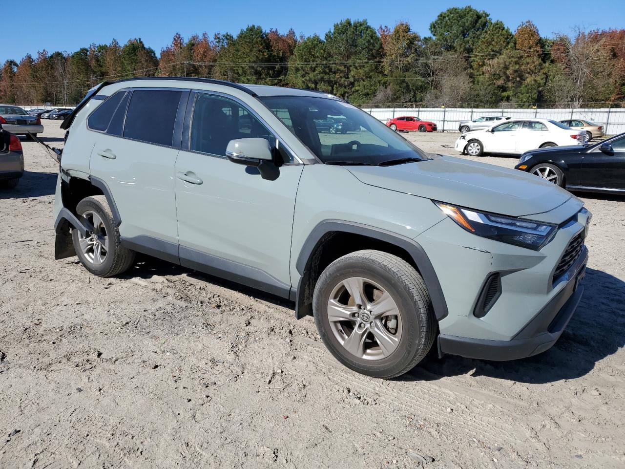 TOYOTA RAV4 XLE