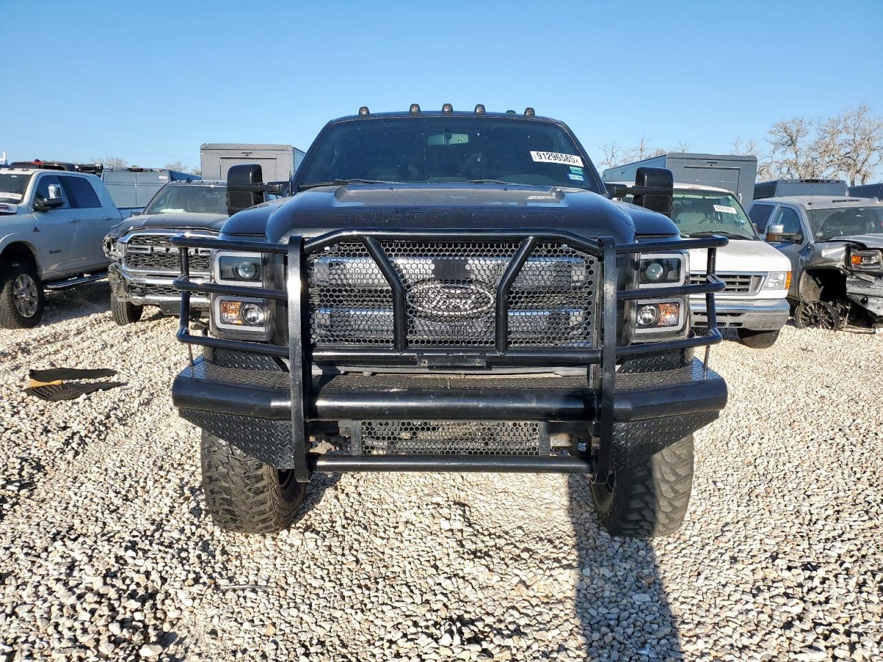 FORD F-350 SUPER DUTY