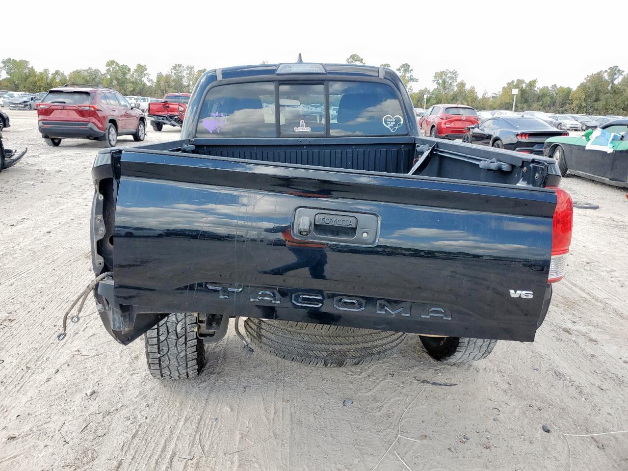 TOYOTA TACOMA DOUBLE CAB