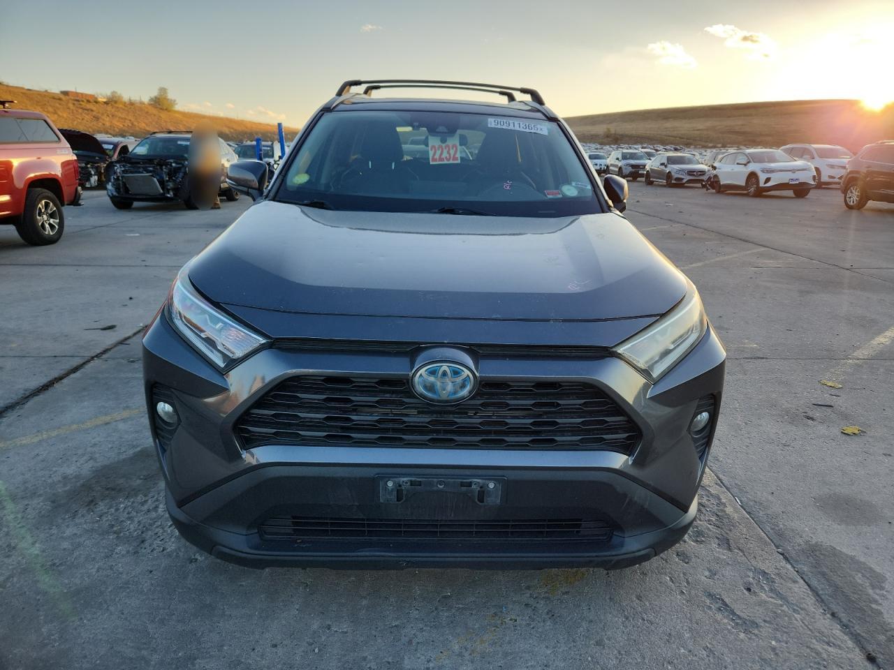 TOYOTA RAV4 XLE