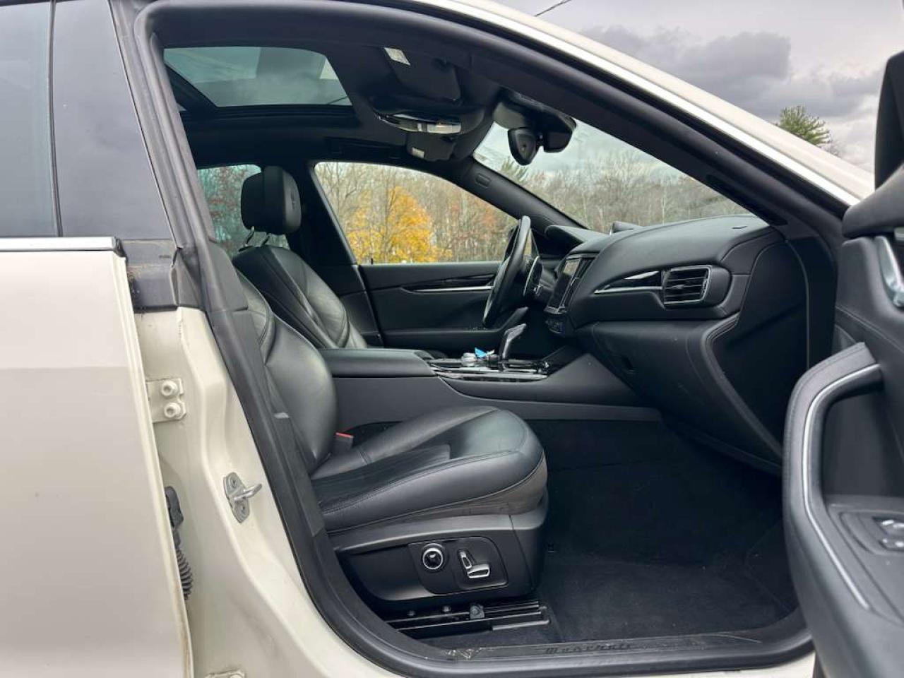 Lot #3286523175 2021 MASERATI LEVANTE S