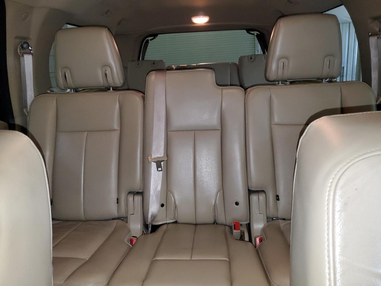 FORD EXPEDITION EL XLT