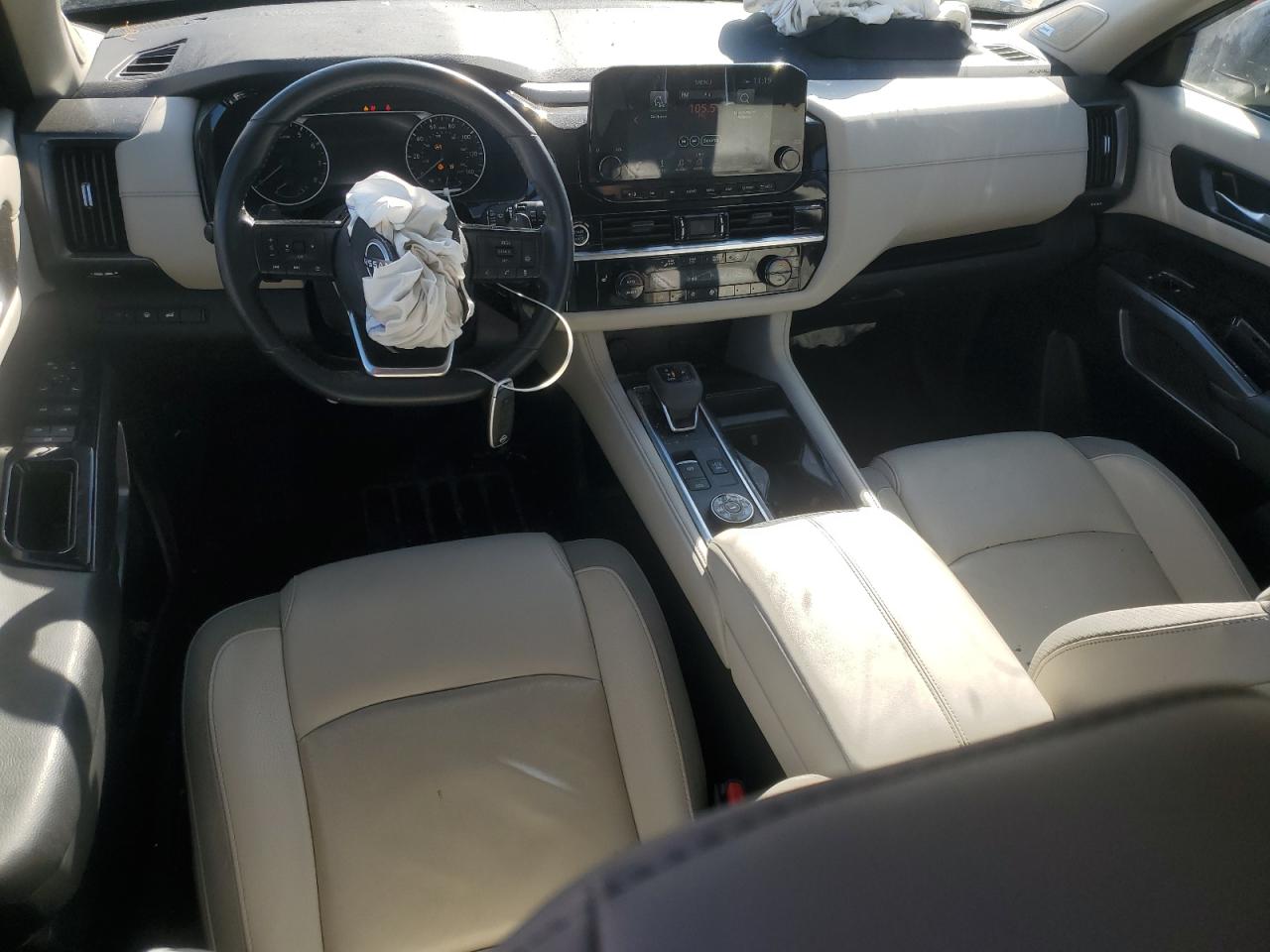 NISSAN PATHFINDER SL