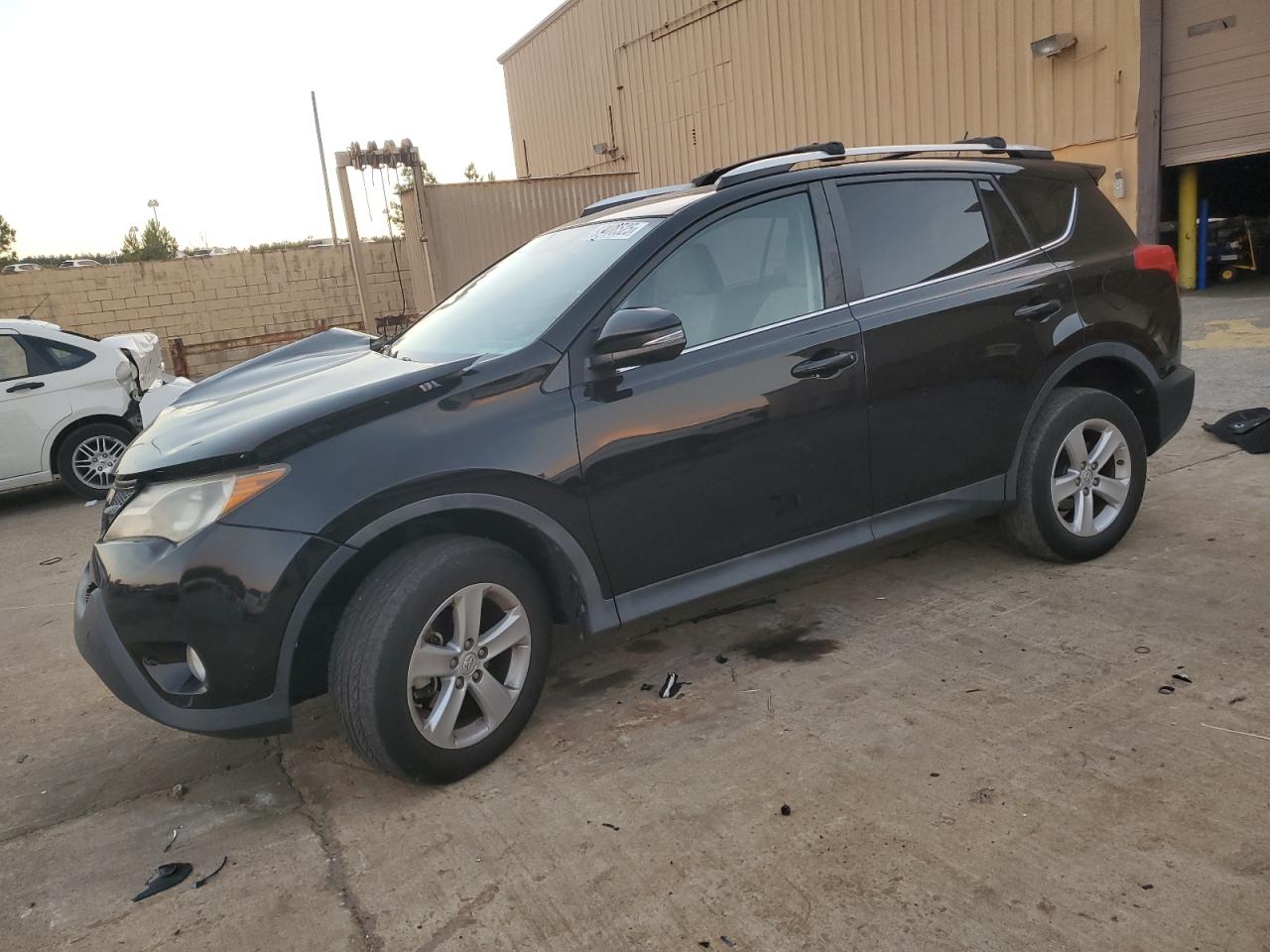 TOYOTA RAV4 XLE