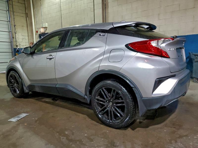 2020 TOYOTA C-HR XLE #3303755429