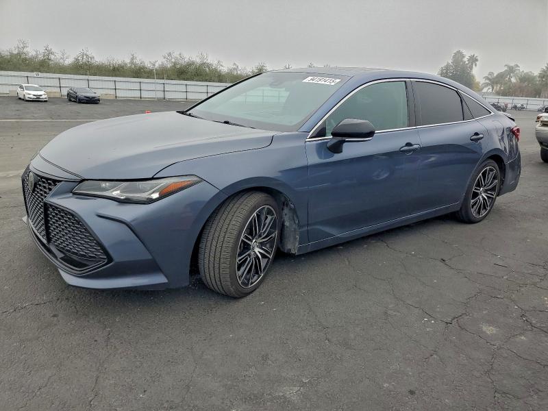 2019 TOYOTA AVALON XLE #3312734211