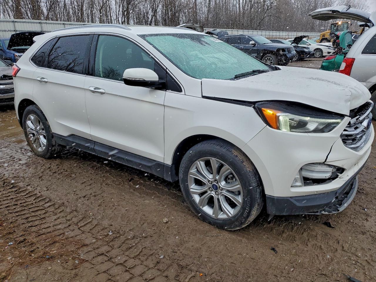 FORD EDGE TITANIUM