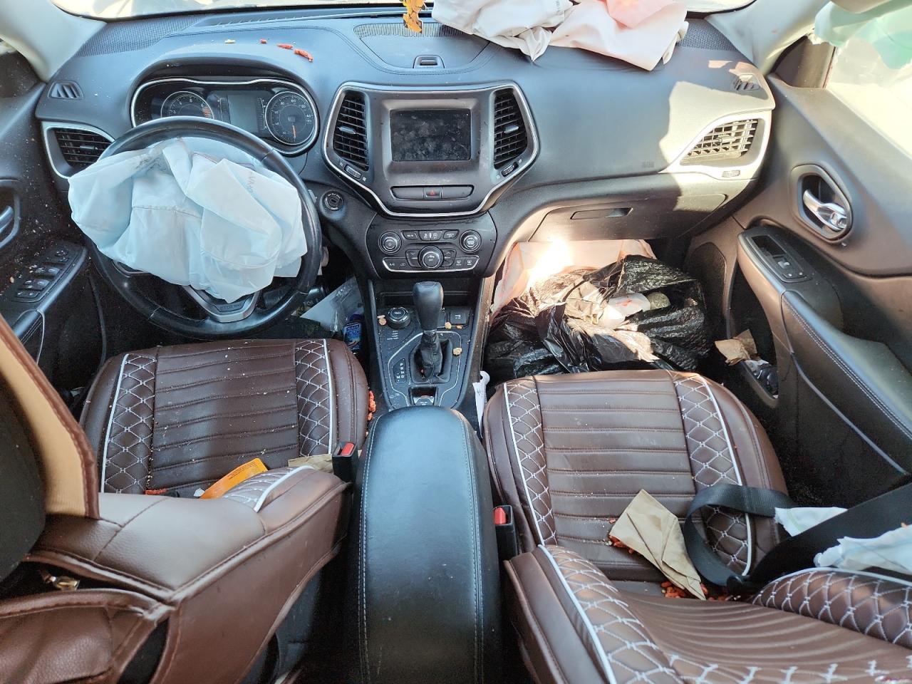 JEEP GRAND CHEROKEE LATITUDE