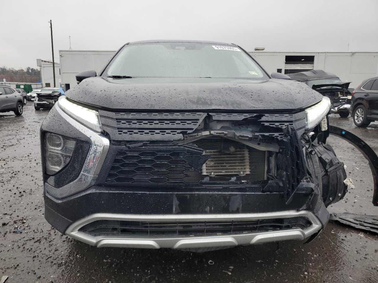 MITSUBISHI ECLIPSE SE