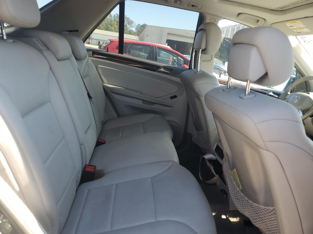 MERCEDES-BENZ M-CLASS 350