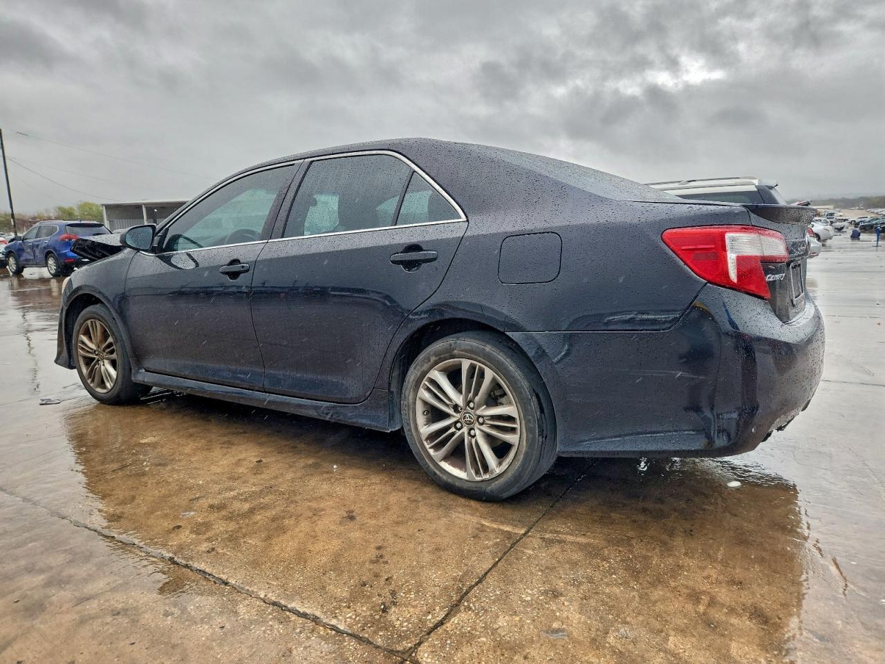 TOYOTA CAMRY L