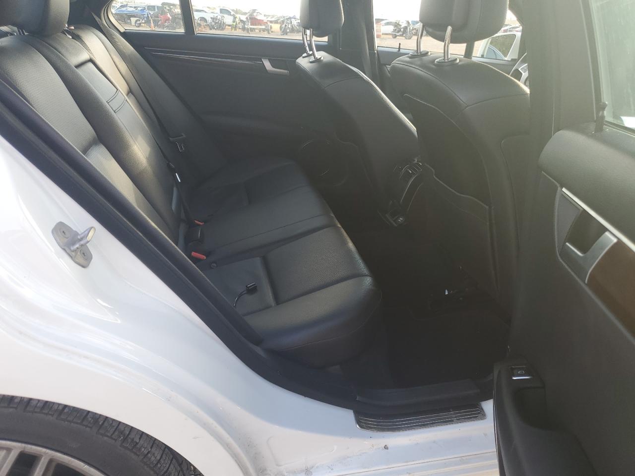 MERCEDES-BENZ C-CLASS 300 4MATIC