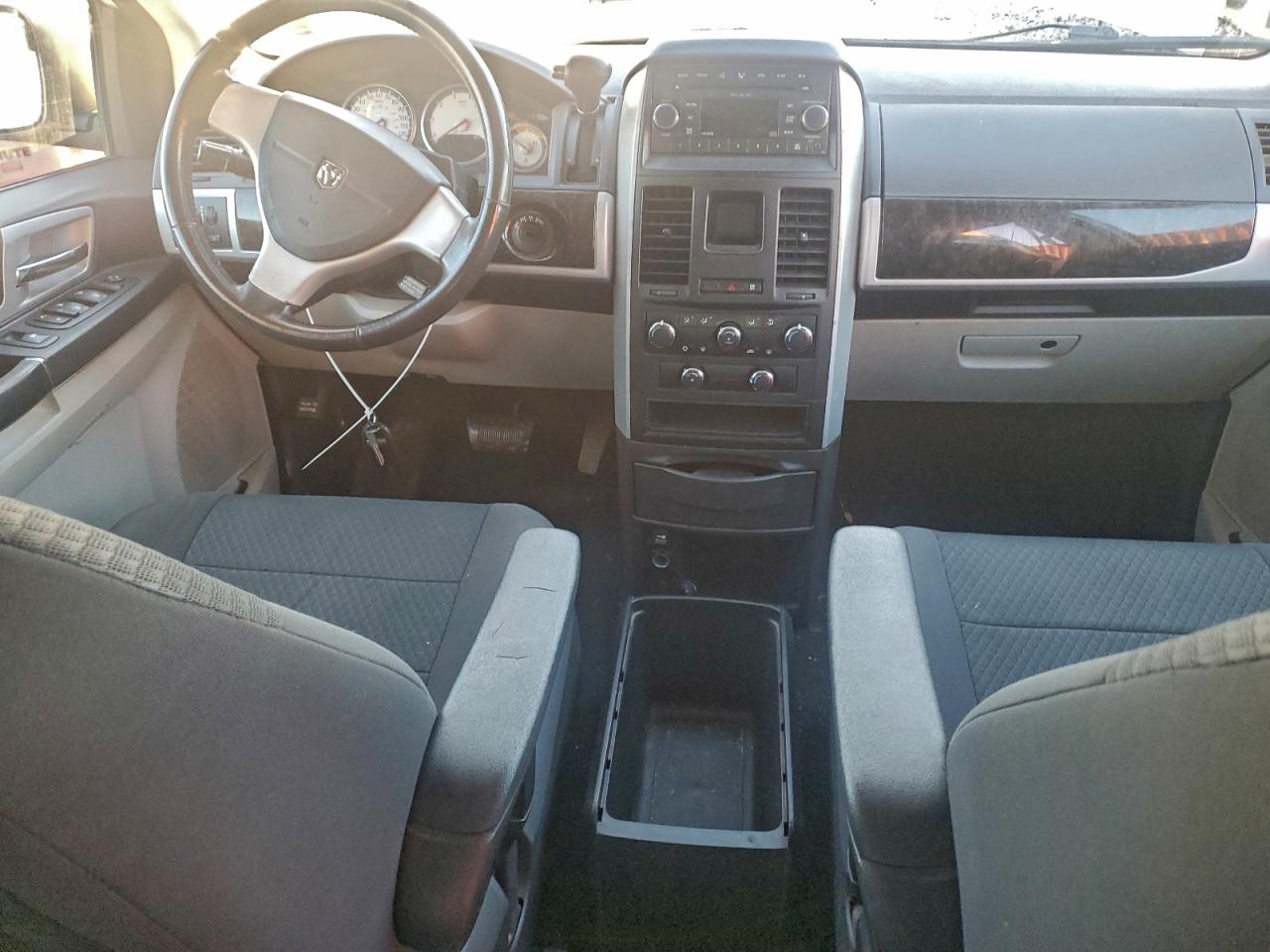 DODGE GRAND CARAVAN SXT