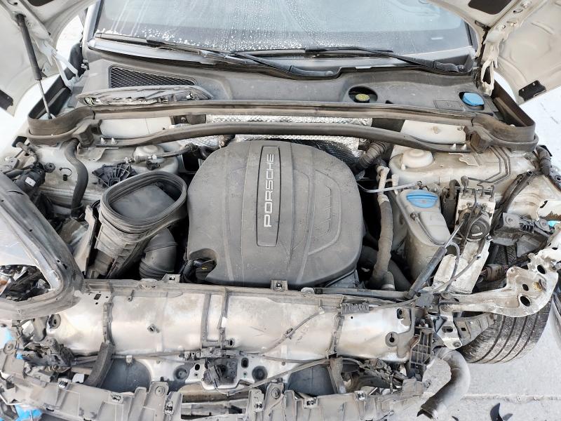 2018 PORSCHE MACAN #3293504427