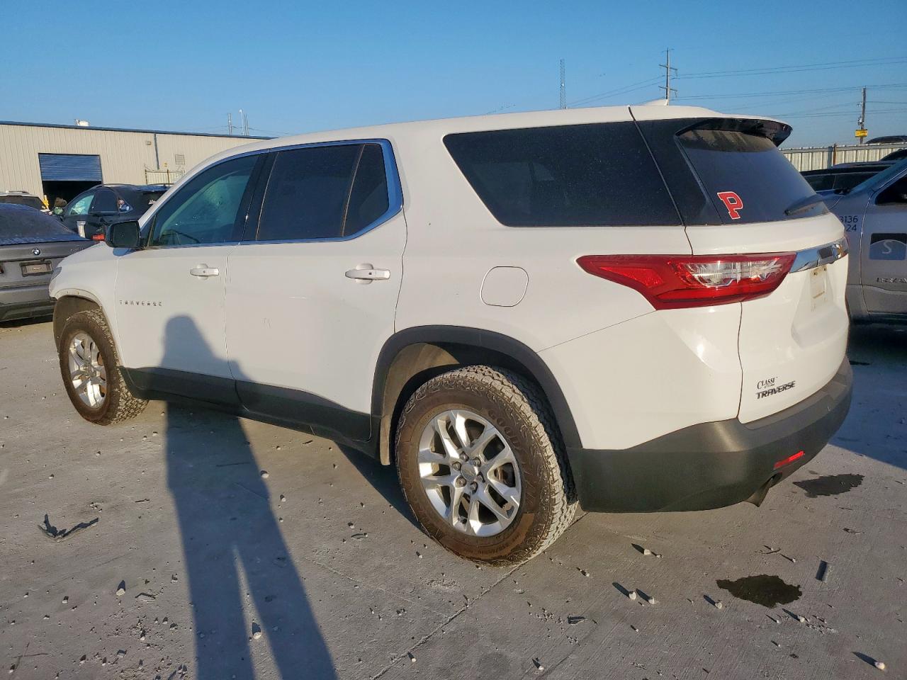 CHEVROLET TRAVERSE LS