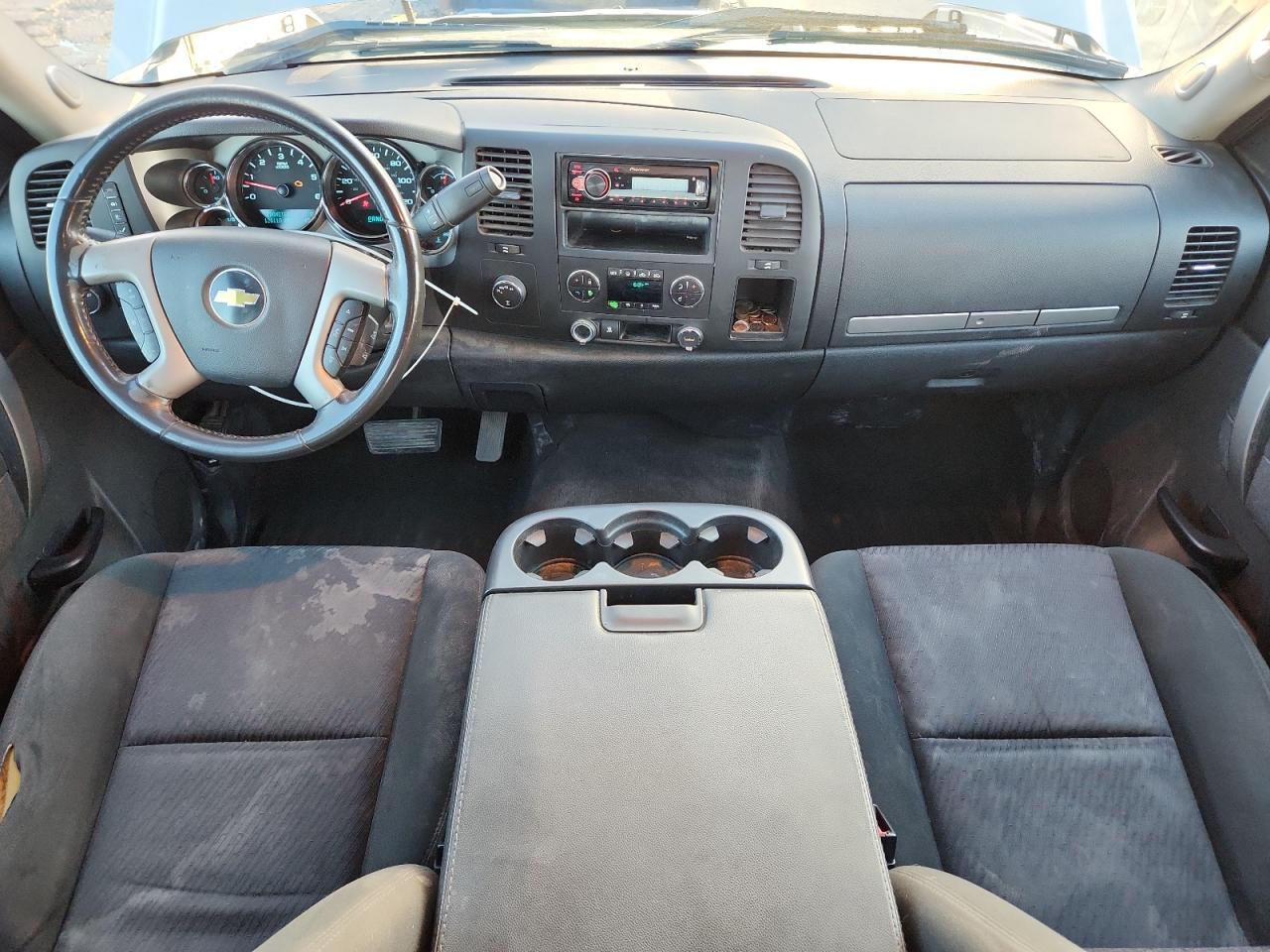 CHEVROLET SILVERADO K1500 LT