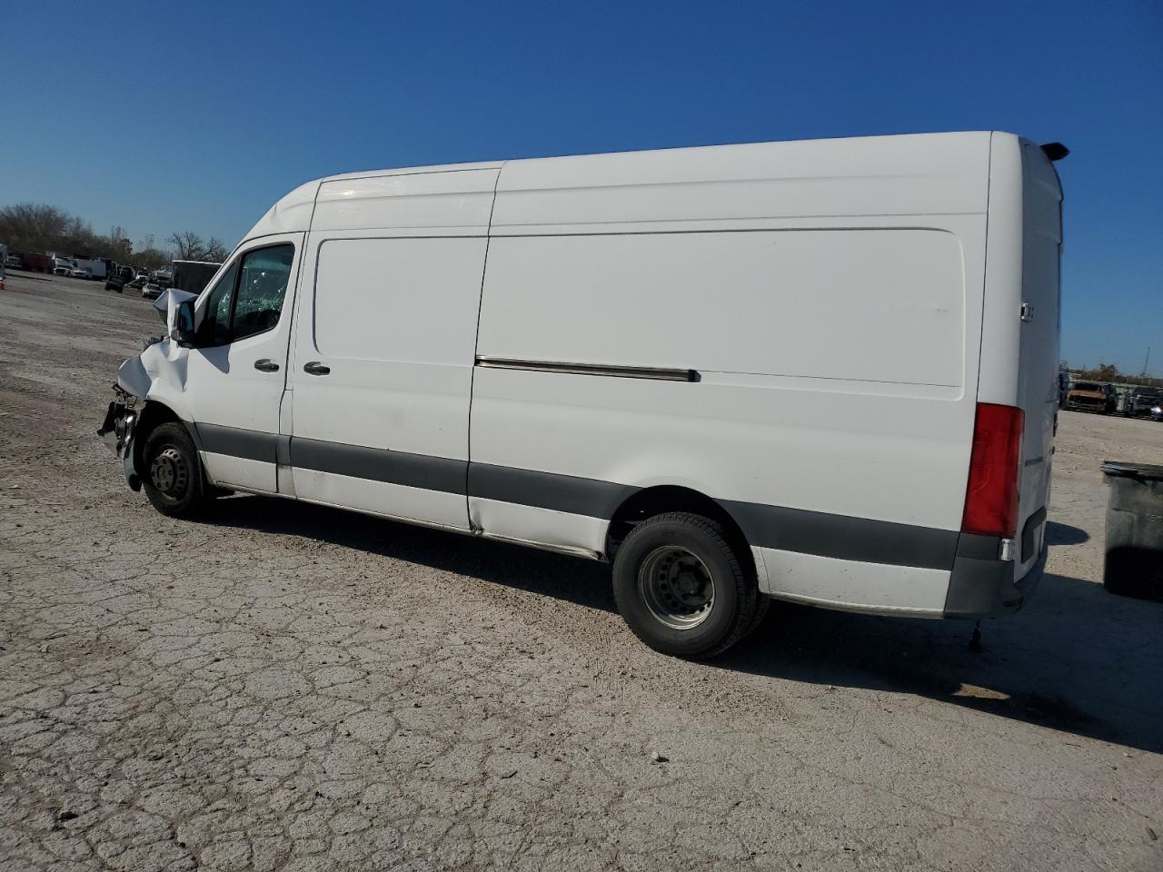 MERCEDES-BENZ SPRINTER 2500/3500