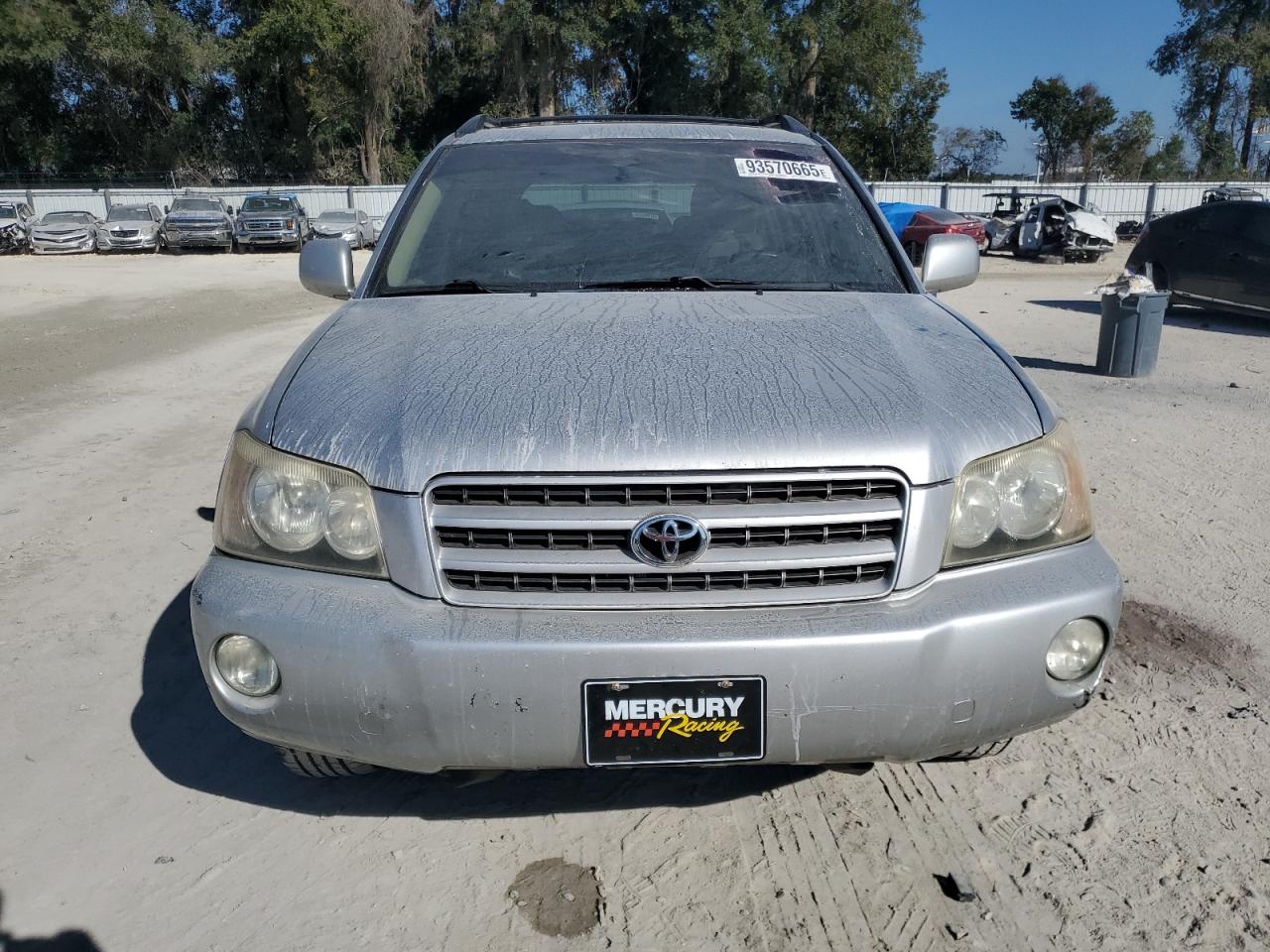 Lot #3301805381 2002 TOYOTA HIGHLANDER
