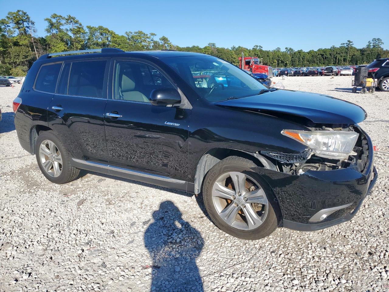 TOYOTA HIGHLANDER LIMITED