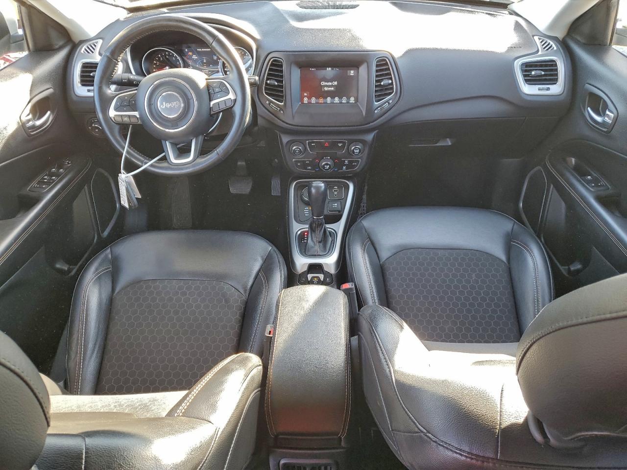 JEEP COMPASS LATITUDE