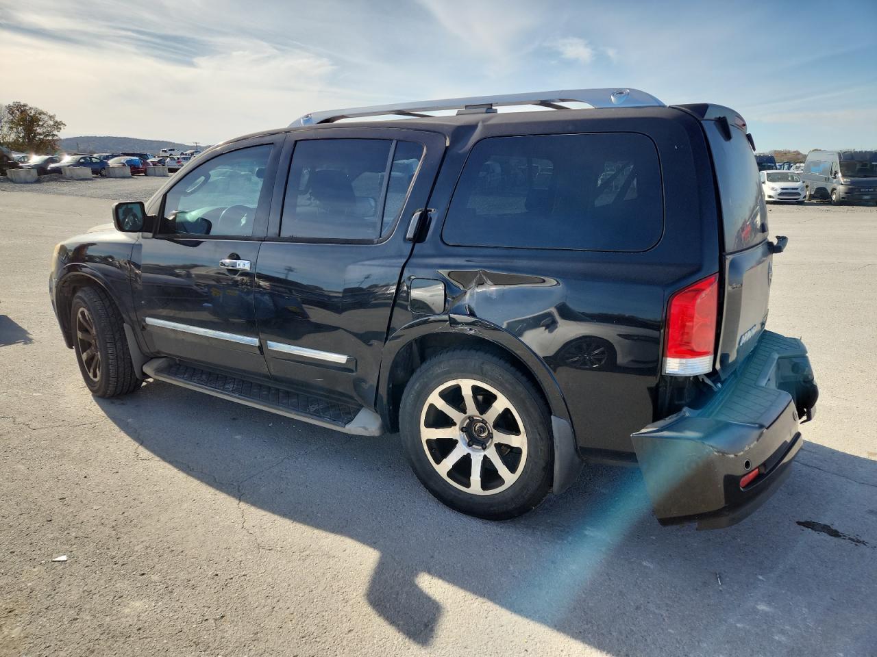 NISSAN ARMADA SE