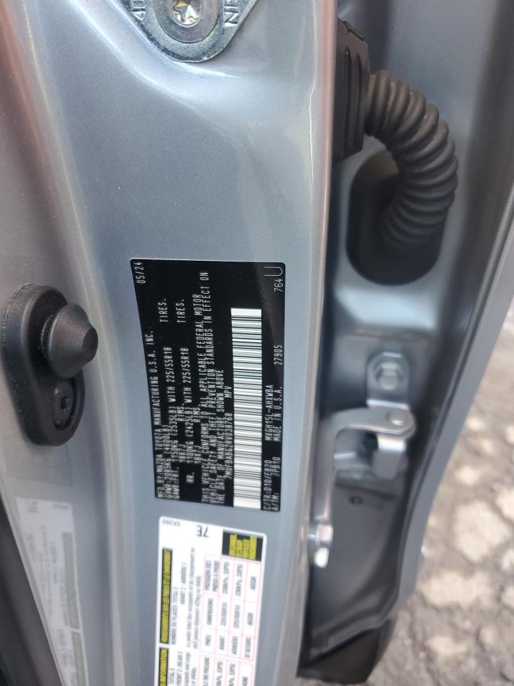 TOYOTA COROLLA CROSS SE