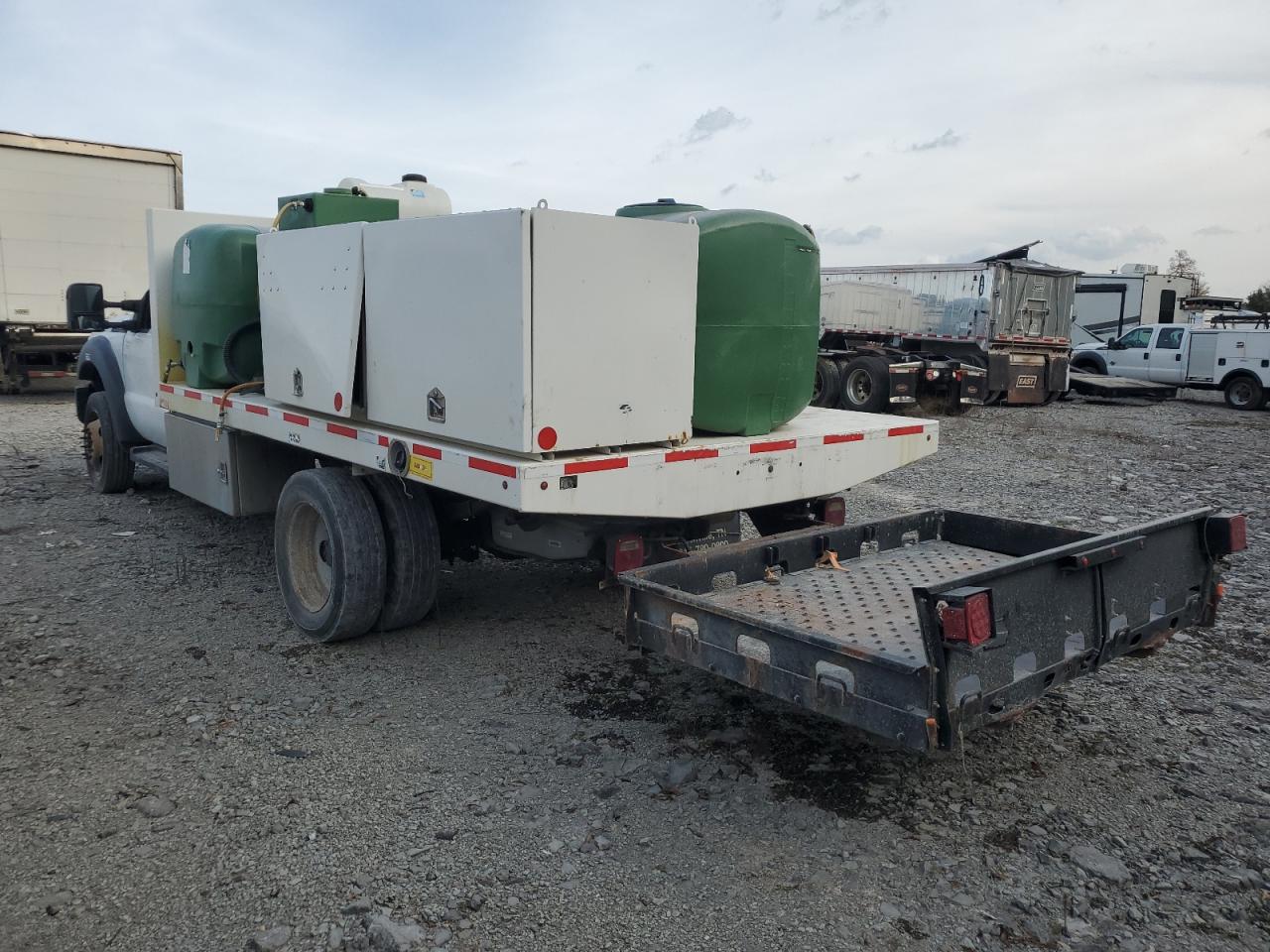 FORD F-450 SUPER DUTY