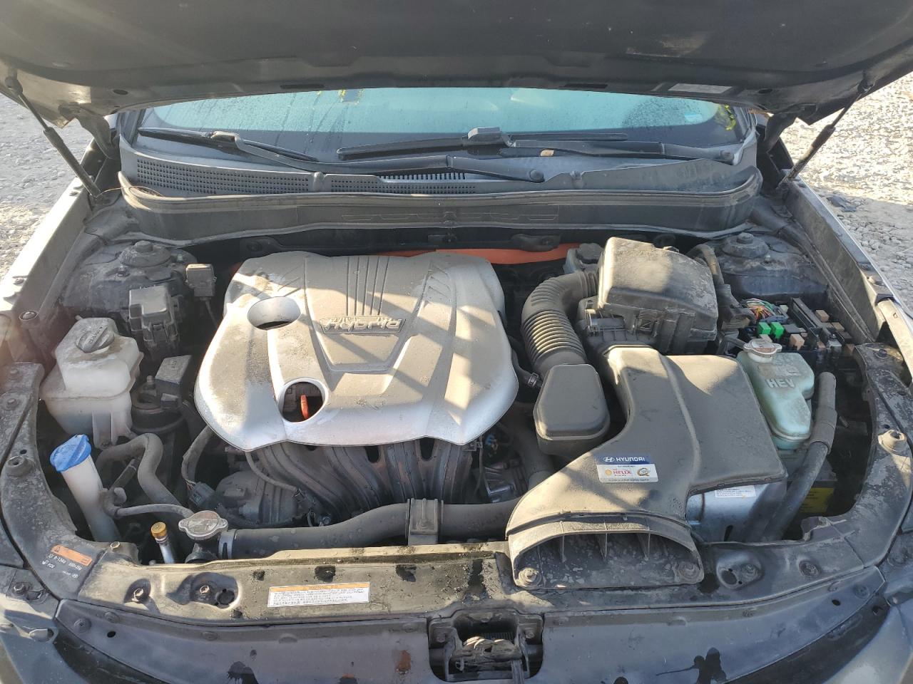 HYUNDAI SONATA HYBRID