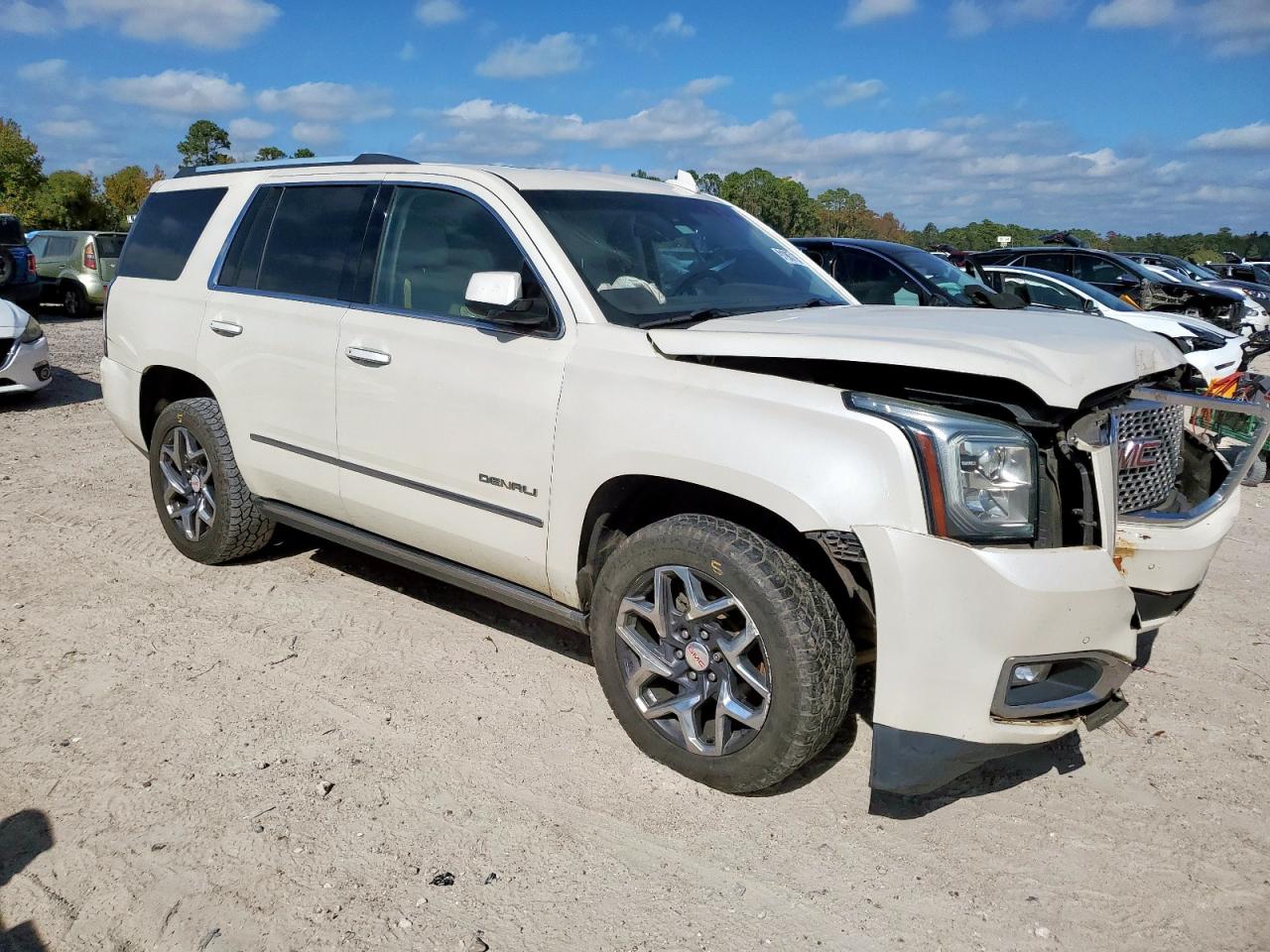 GMC YUKON DENALI