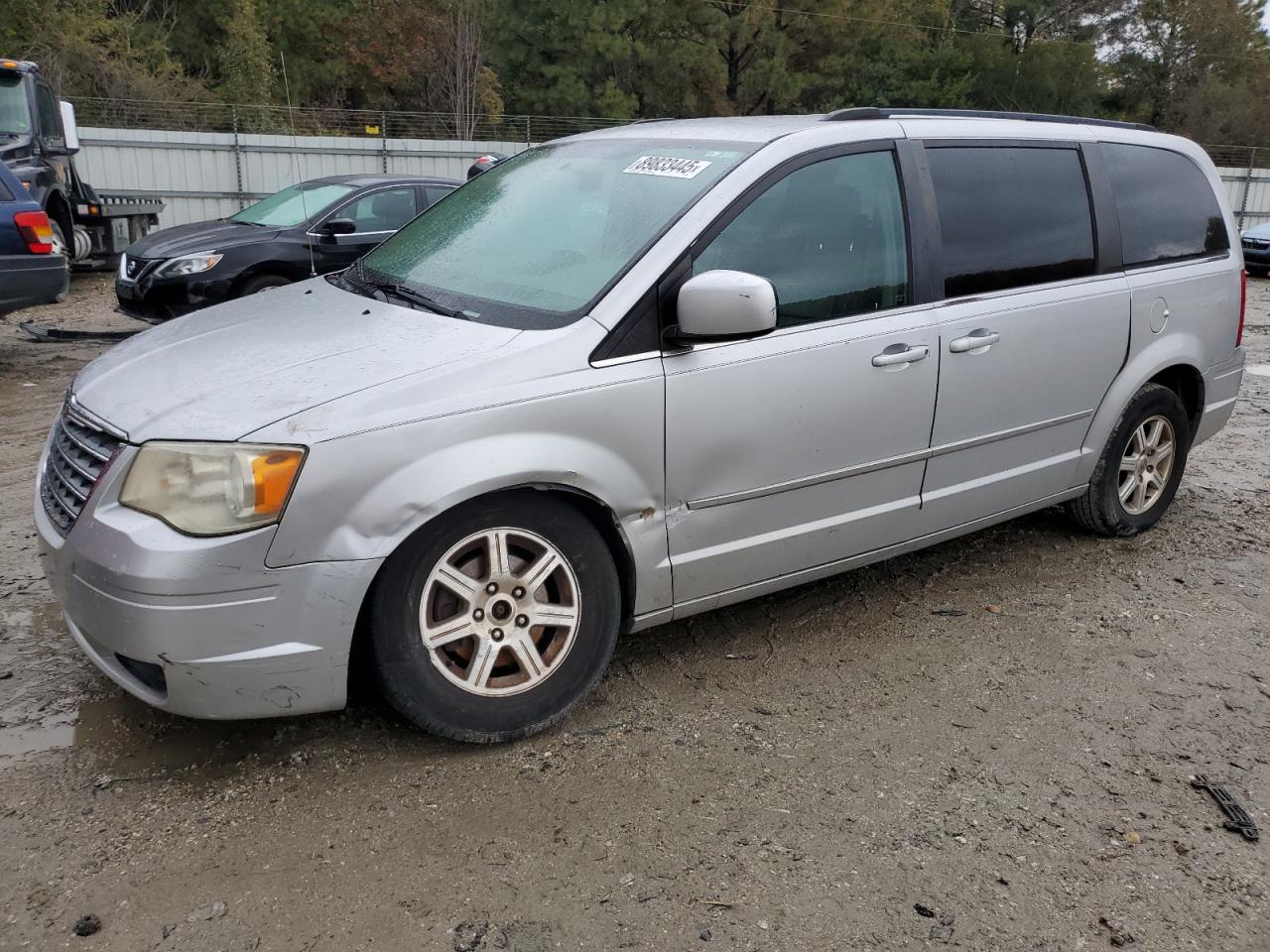 CHRYSLER TOWN & COUNTRY TOURING