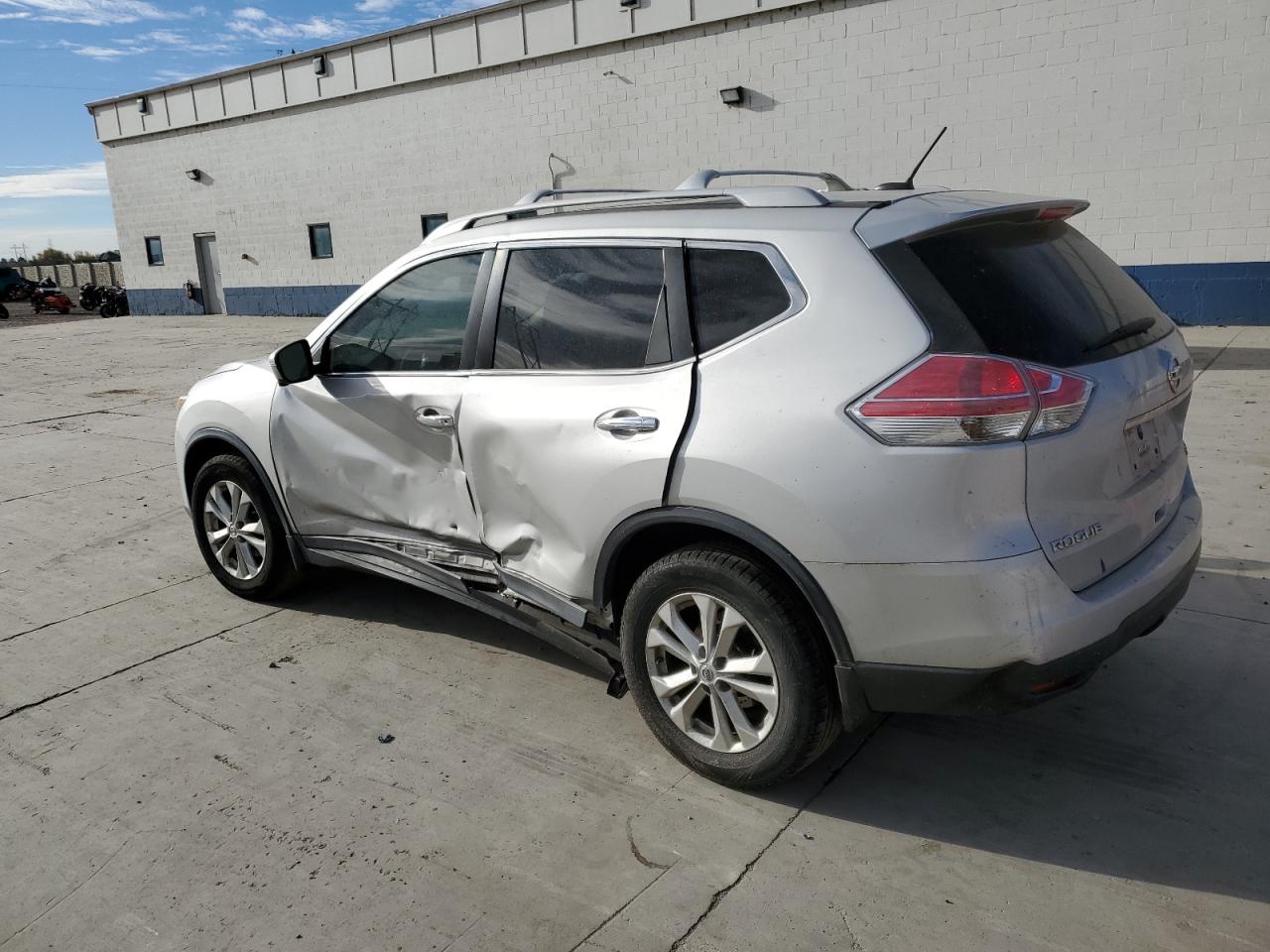 NISSAN ROGUE S