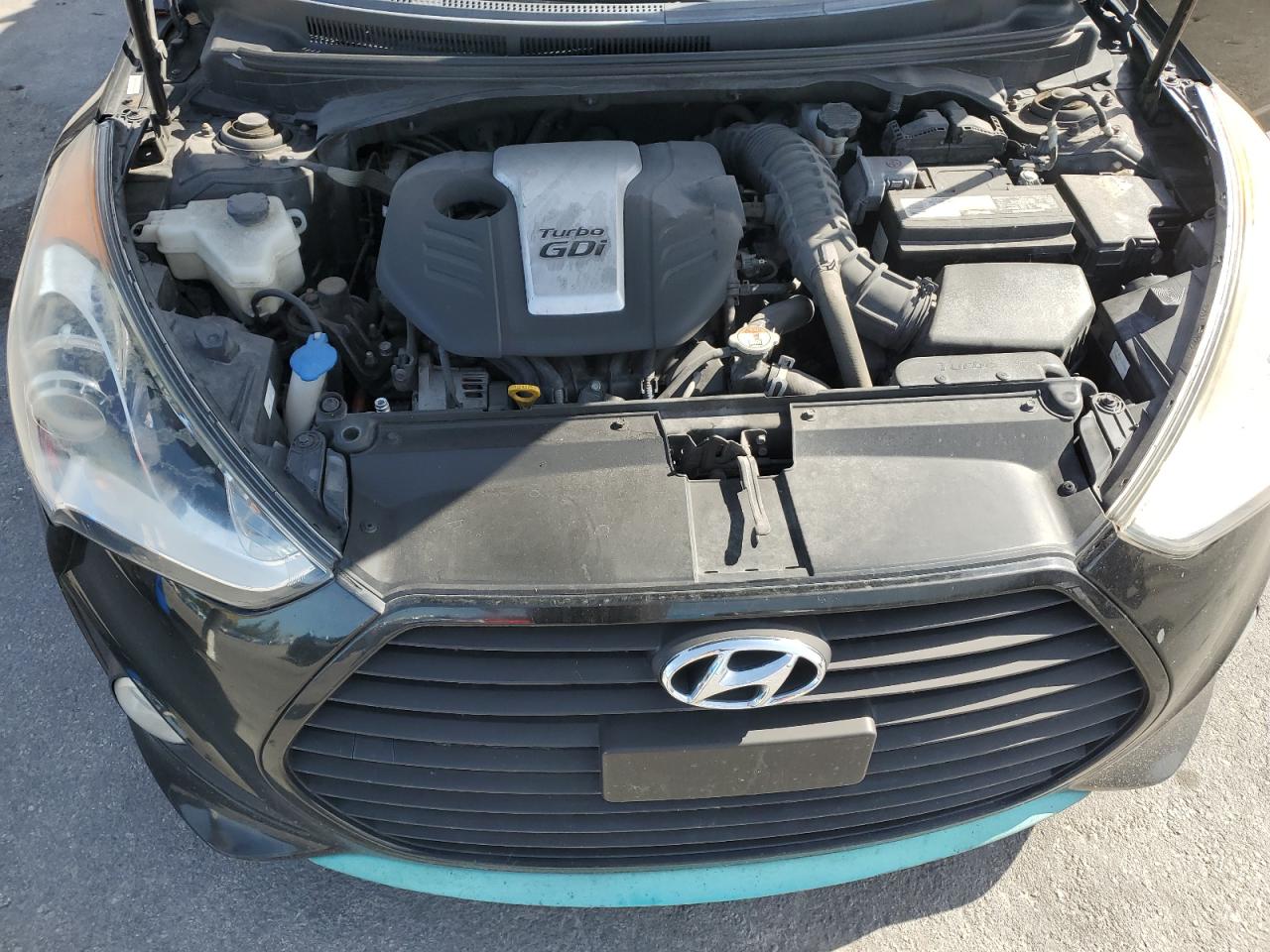 HYUNDAI VELOSTER TURBO