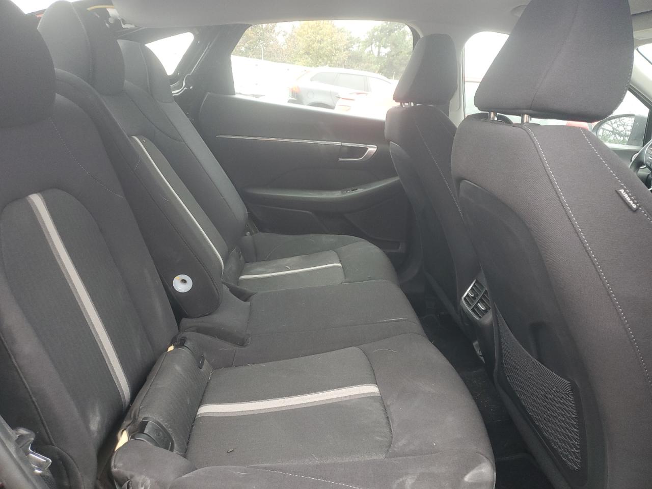 HYUNDAI SONATA HYBRID