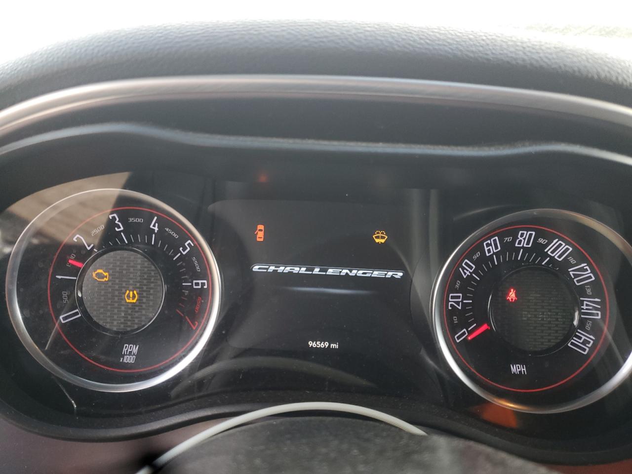 DODGE CHALLENGER SXT