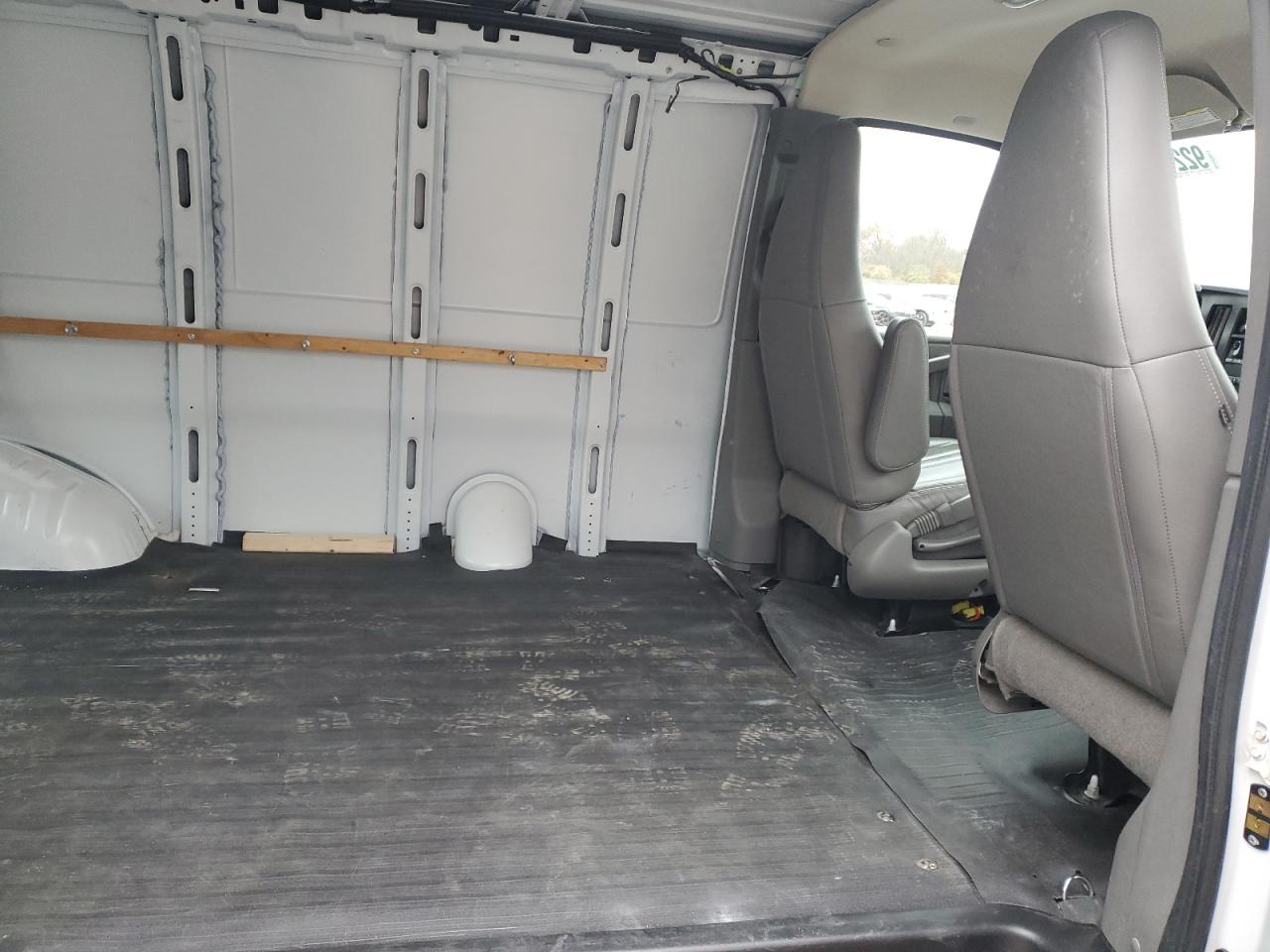 CHEVROLET EXPRESS G2