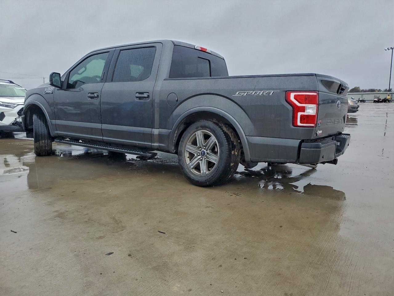 FORD F-150 SUPERCREW