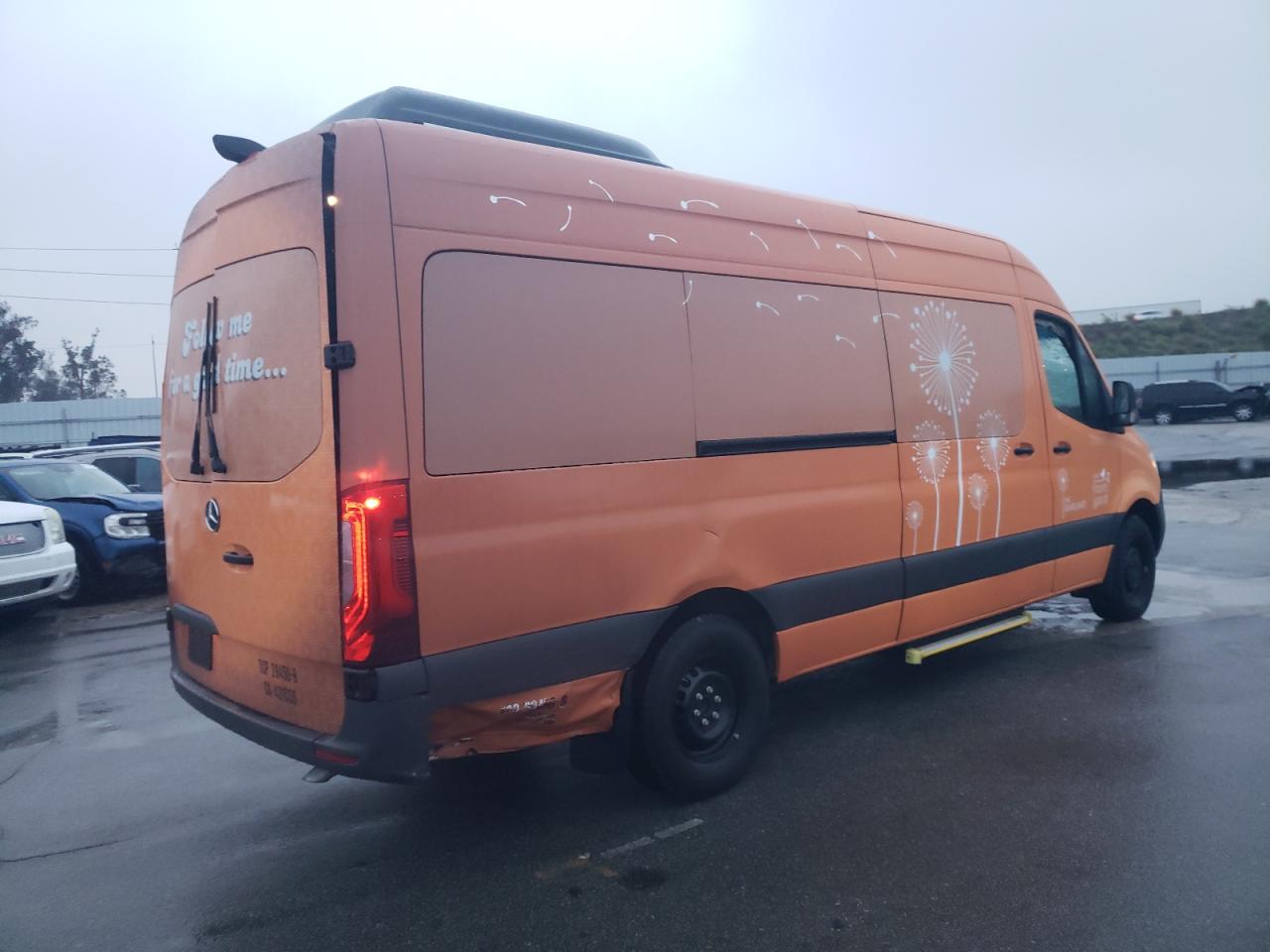 MERCEDES-BENZ SPRINTER 2500