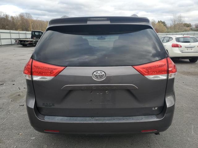 2011 TOYOTA SIENNA LE - 5TDKK3DC8BS135607