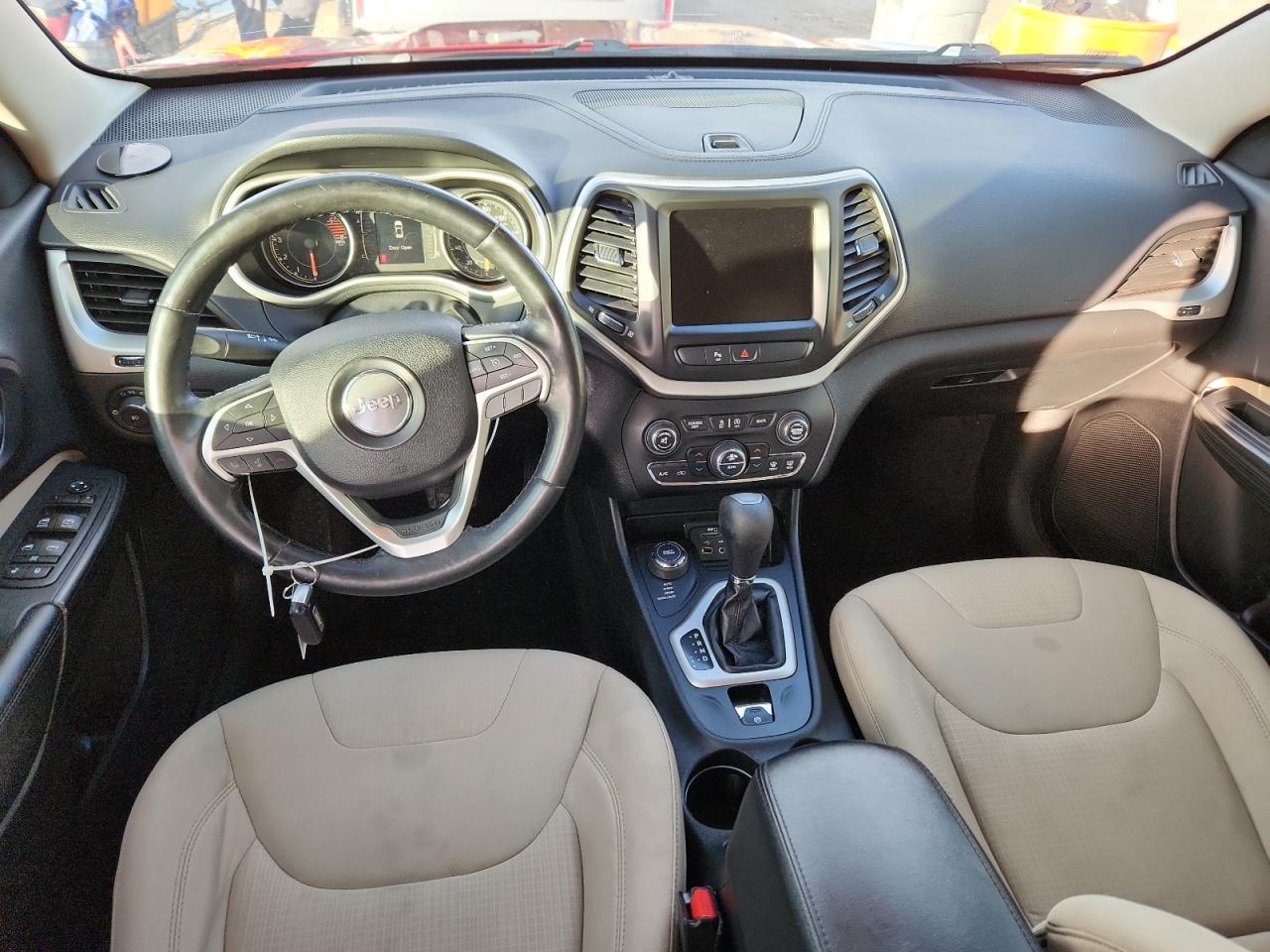 JEEP GRAND CHEROKEE LATITUDE