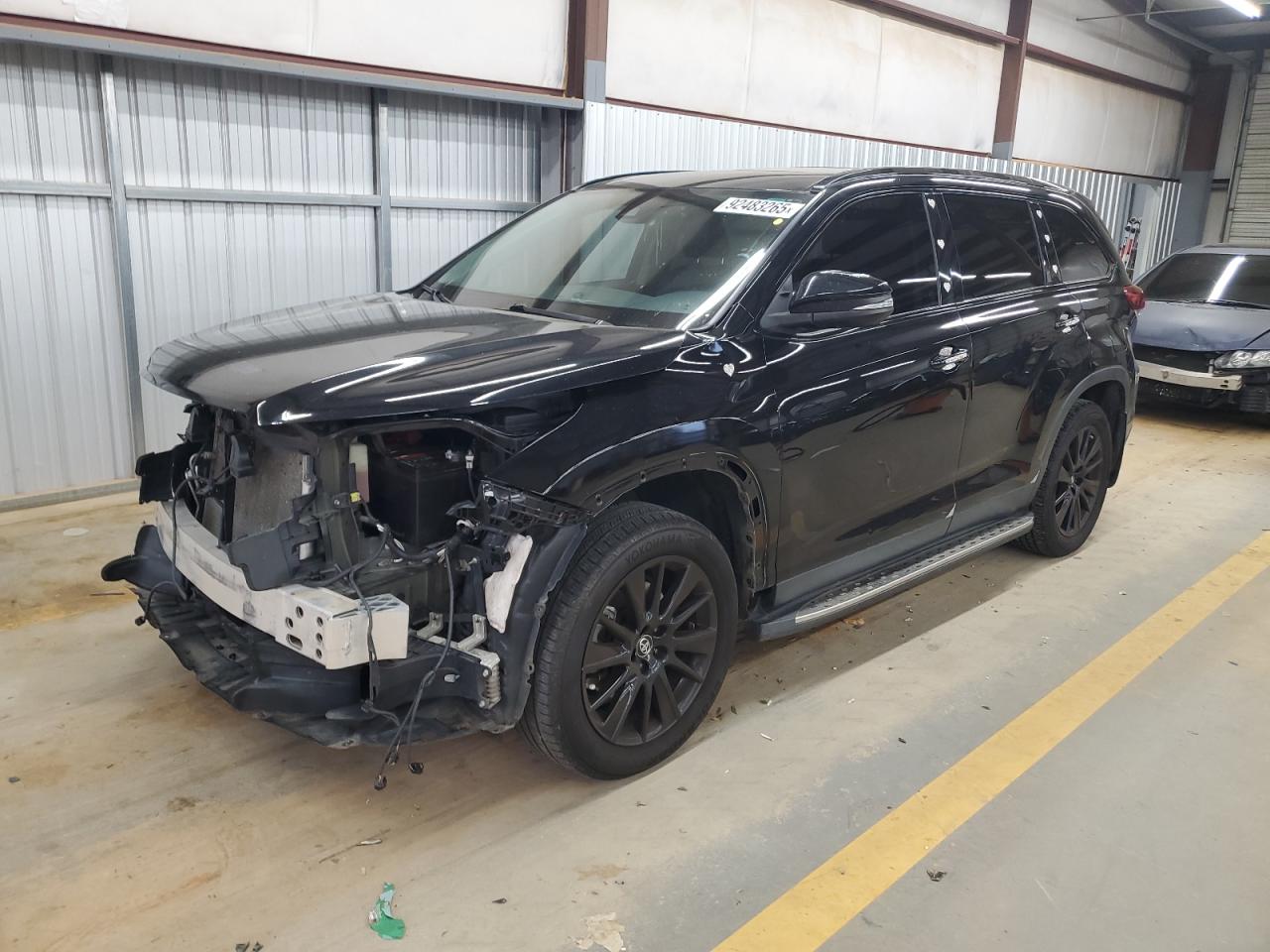 TOYOTA HIGHLANDER SE