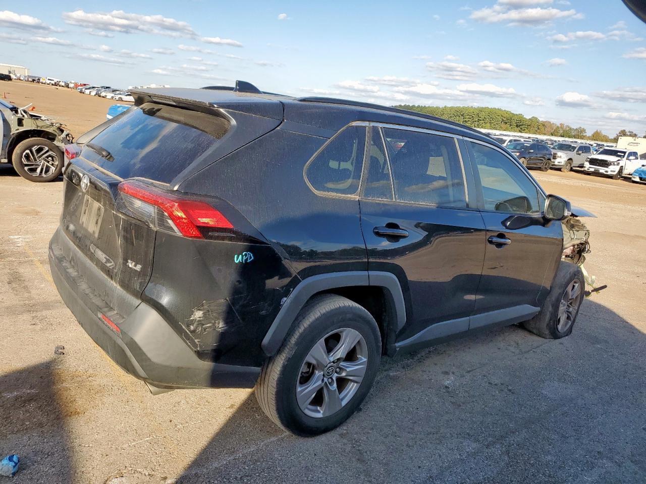 TOYOTA RAV4 XLE