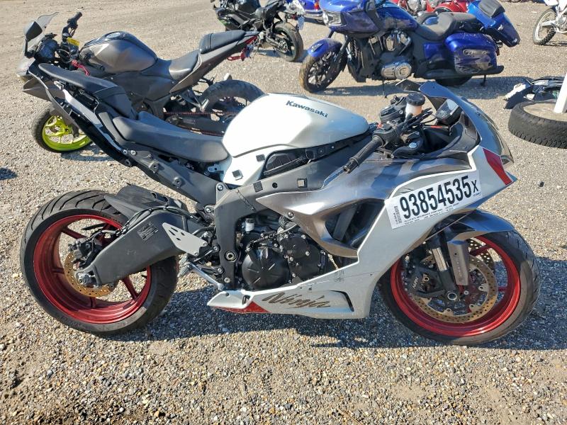 Global Auto Auctions: 2025 KAWASAKI ZX636 K