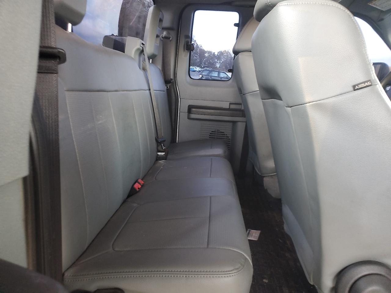 FORD F-350 SUPER DUTY