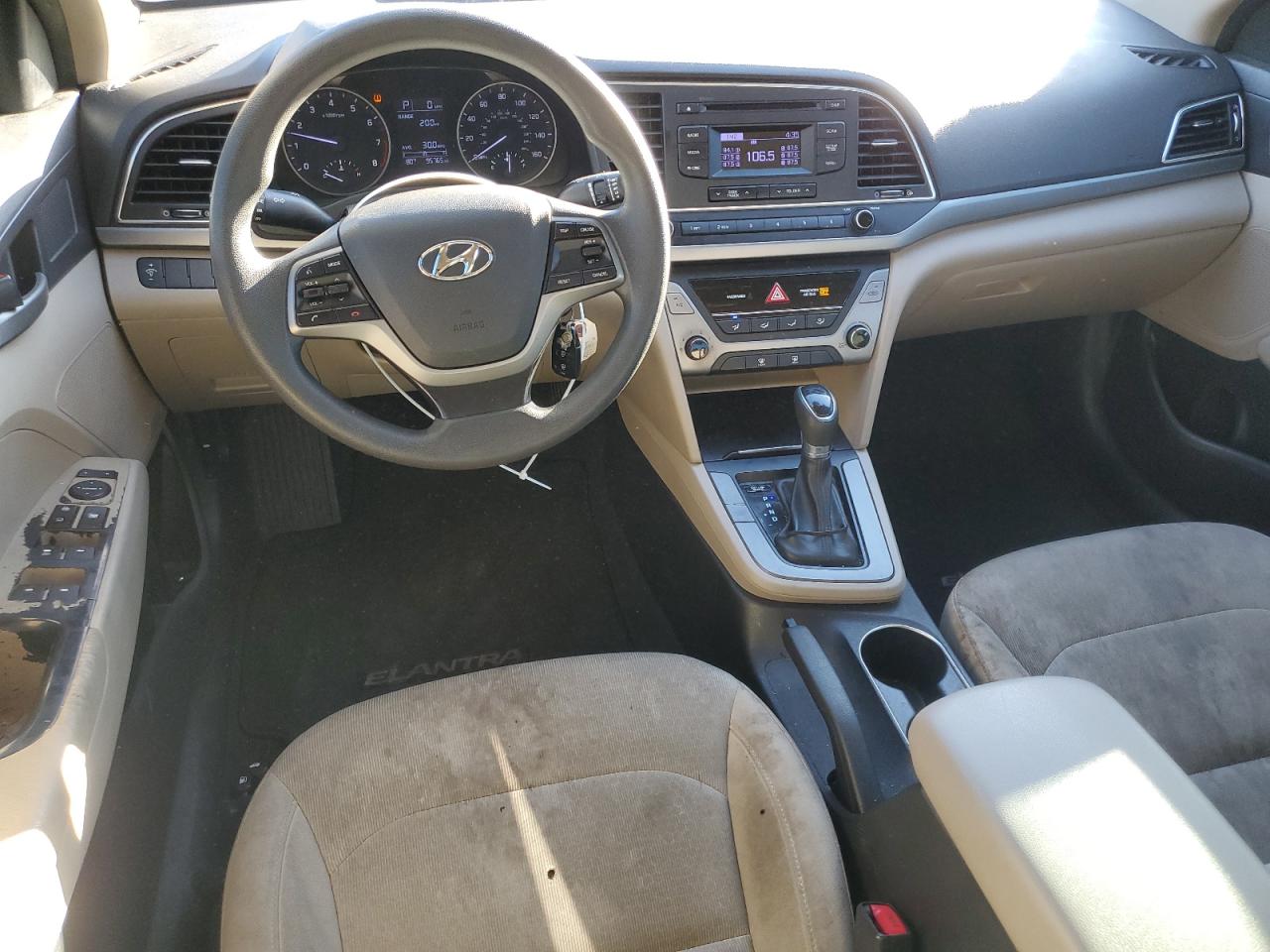 Lot #3316066293 2018 HYUNDAI ELANTRA SE