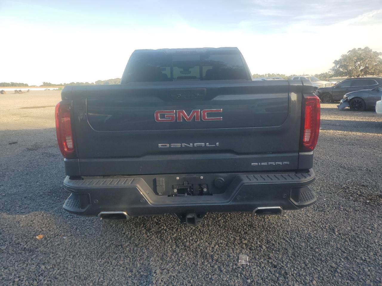 GMC SIERRA K1500 DENALI