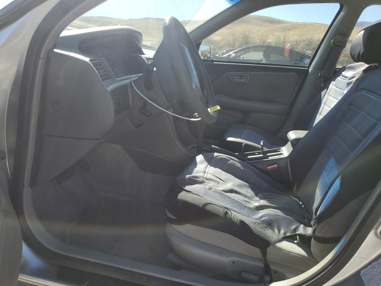 Lot #3285126403 2001 TOYOTA CAMRY CE