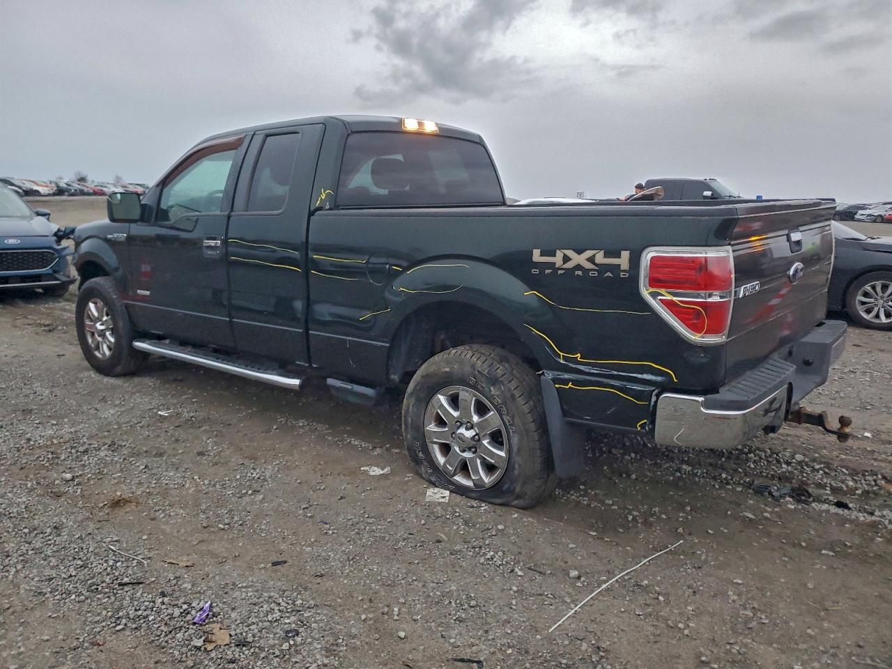 FORD F-150 SUPER CAB