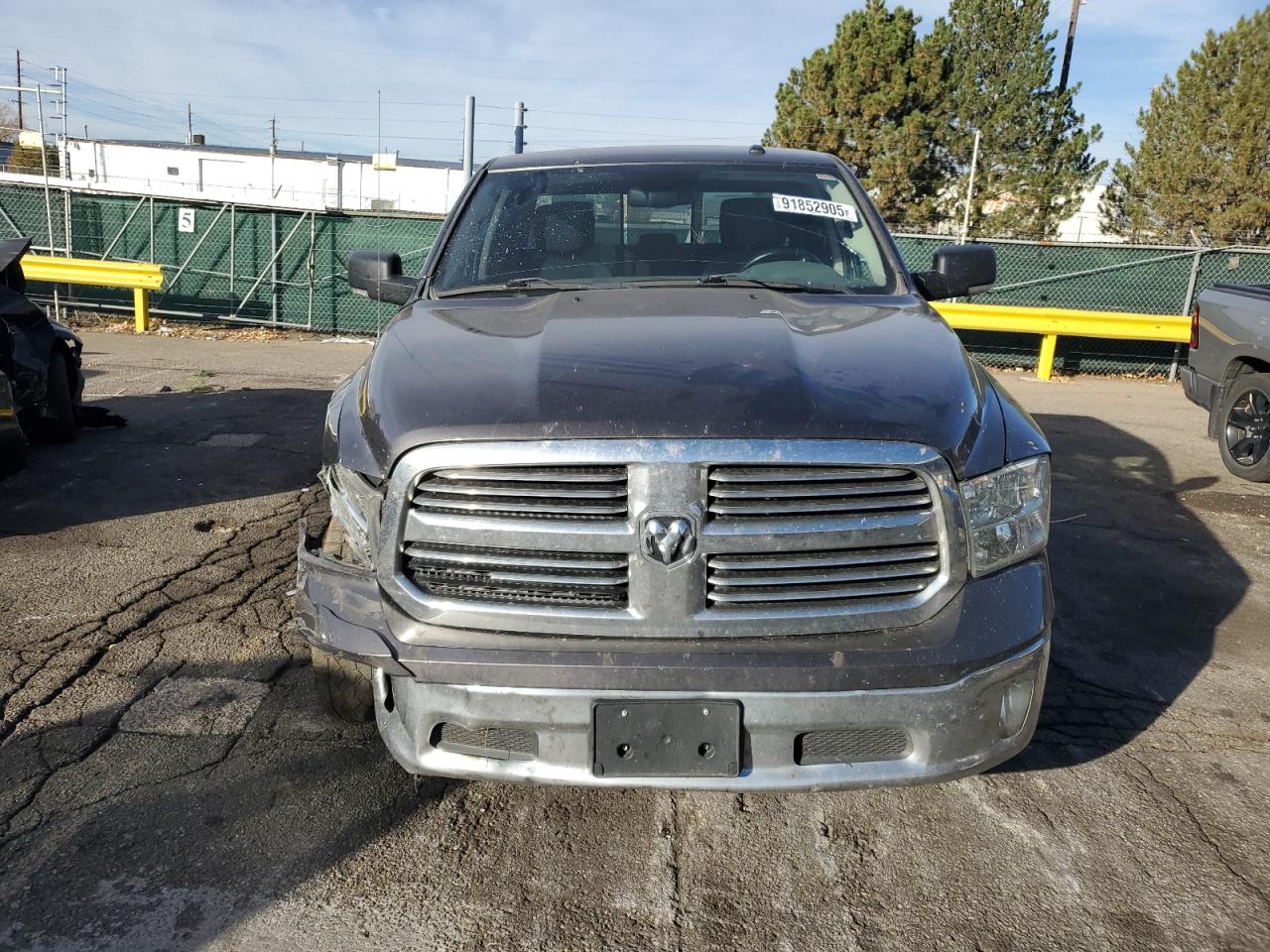 RAM 1500 SLT